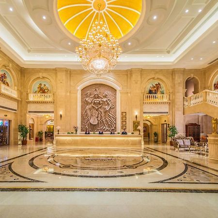 Vienna Hotel Zhengzhou Zhongyuan Futa エクステリア 写真